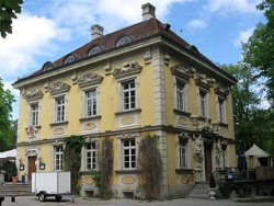 Brunnerstraße 2 (im Luitpoldpark); Bamberger Haus.